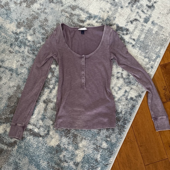 Universal Thread Lavender Button Down Shirt - Picture 1 of 3